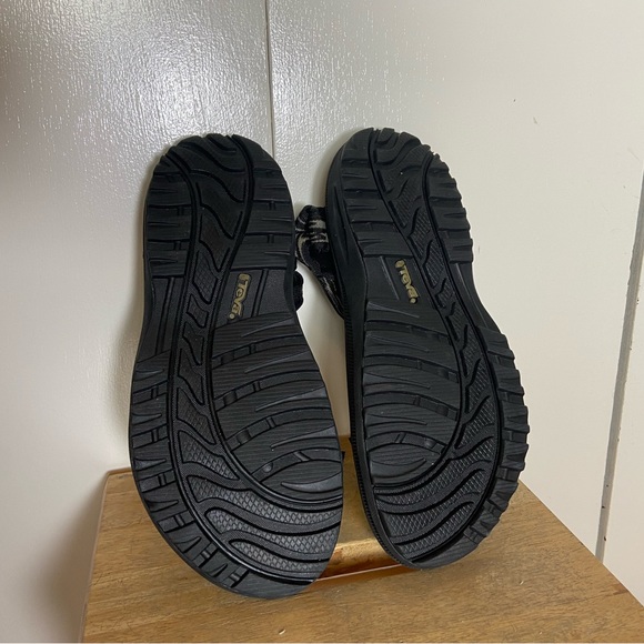 Teva - Hurricane Sandals - Picture 5 of 5